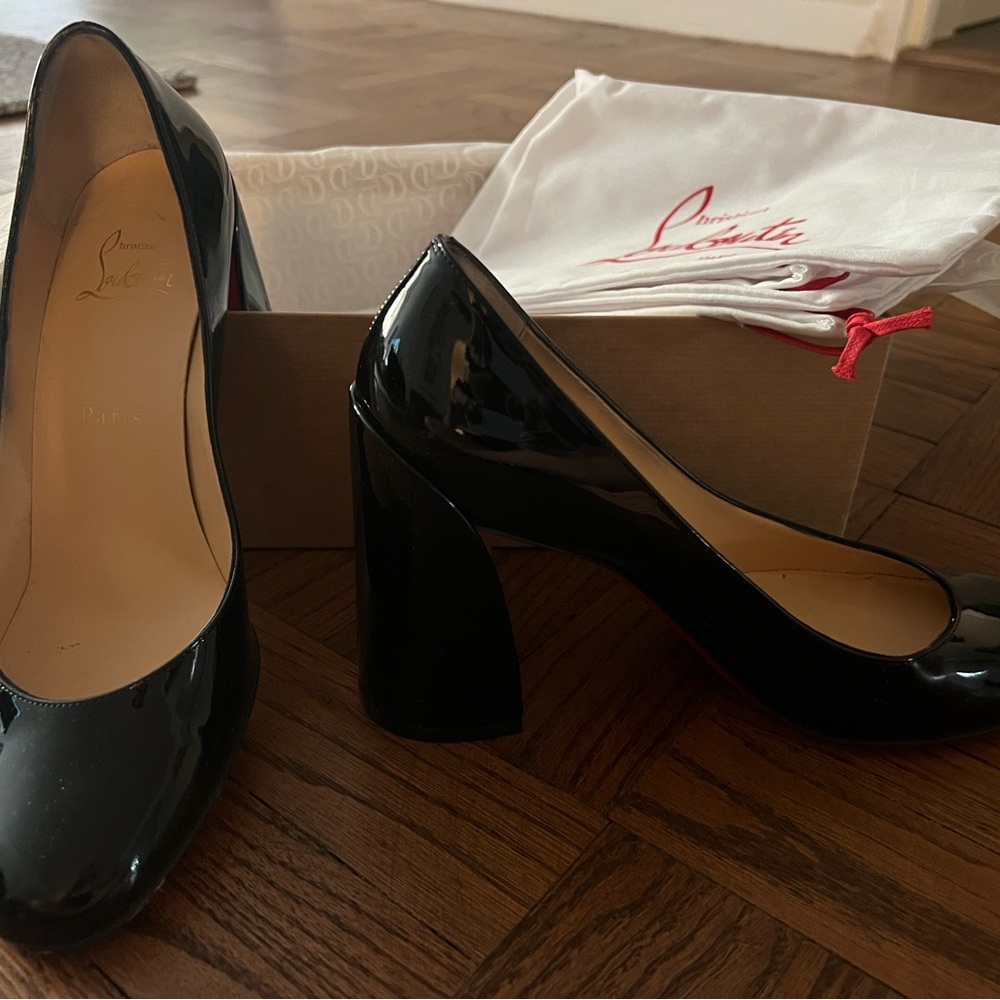 Black Patent Miss Sab 85